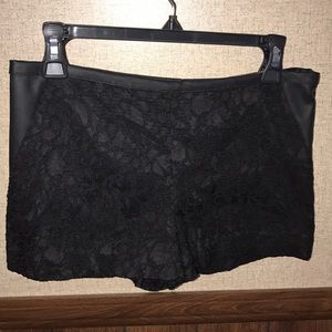 NWT Express lace shorts